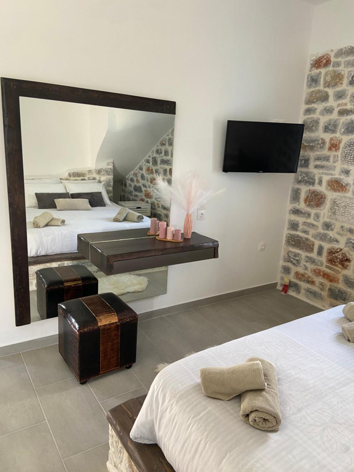 Apartmán Yulie'S Orama Areopoli Exteriér fotografie