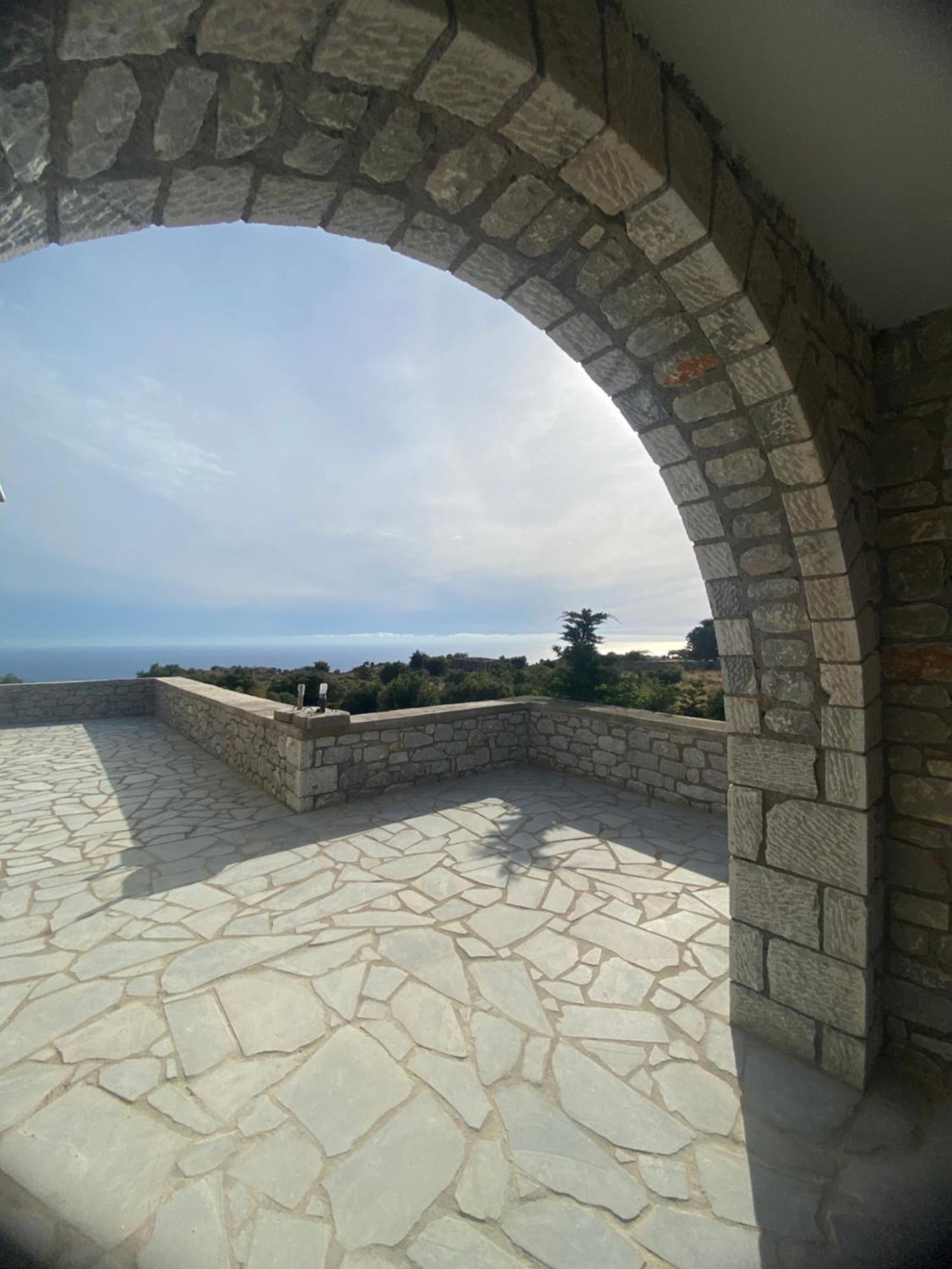 Apartmán Yulie'S Orama Areopoli Exteriér fotografie