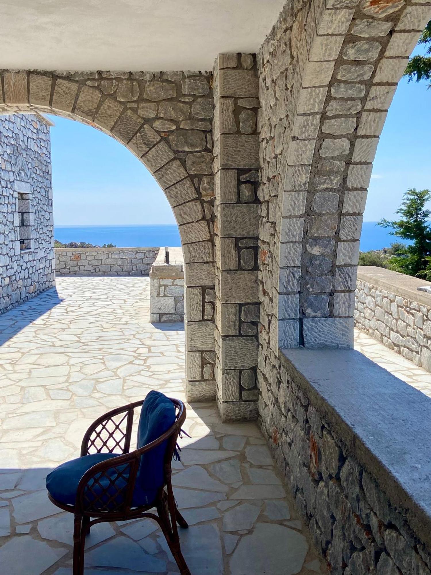 Apartmán Yulie'S Orama Areopoli Exteriér fotografie